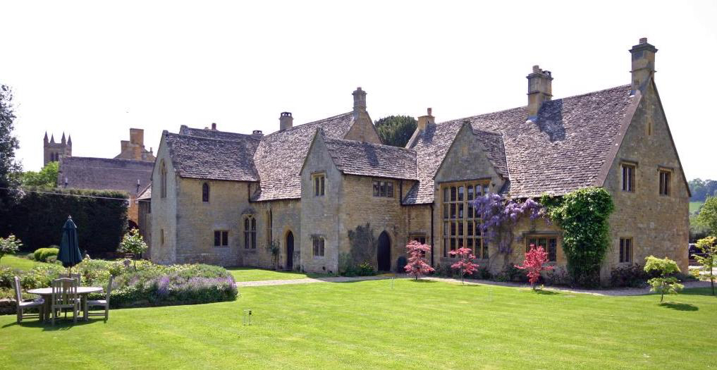 The Abbots Grange private croquet lawn
